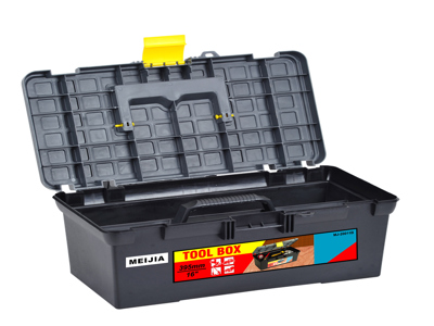 Безопасная работа с бензопилой: 10 золотых правил для новичков